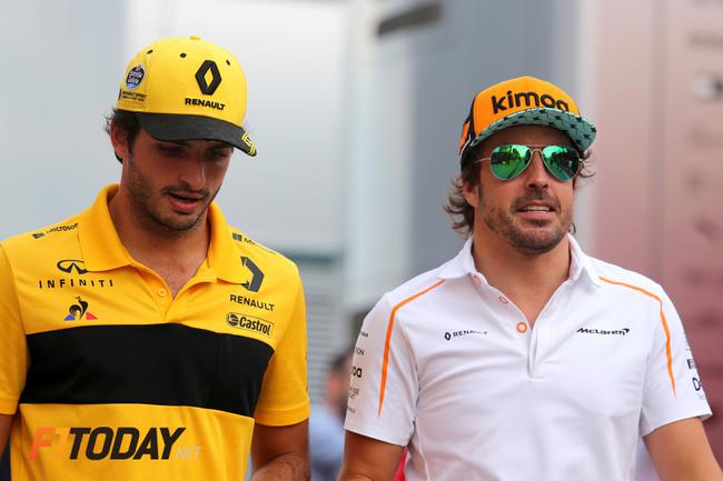 梅赛德斯翻盘雷诺车队，塞恩斯扛起全队的简单介绍