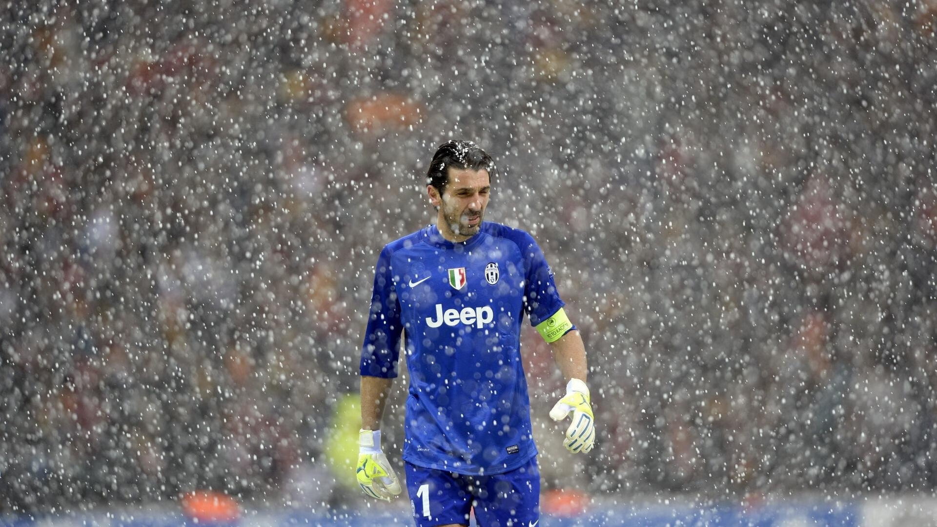 绿茵场上的状态与碾压，超越简单类比的竞技哲学